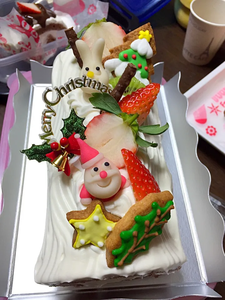 Xmasケーキみんなで作ったよ|まるいのさん