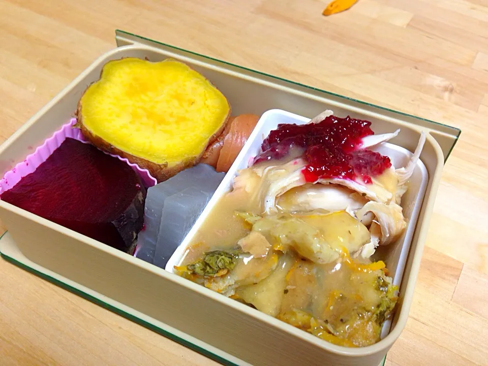 Christmas turkey dinner bento|Kirsten Adachiさん