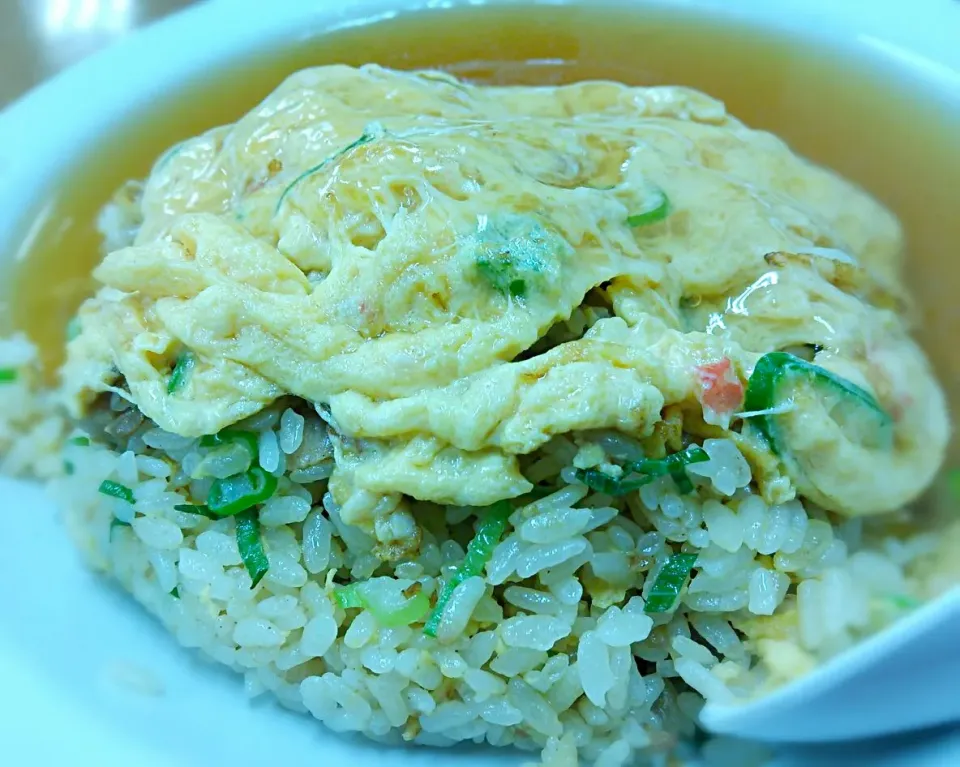 天津炒飯で今日の空きっ腹を満たすので御座います🍛|にゃあ（芸名）さん