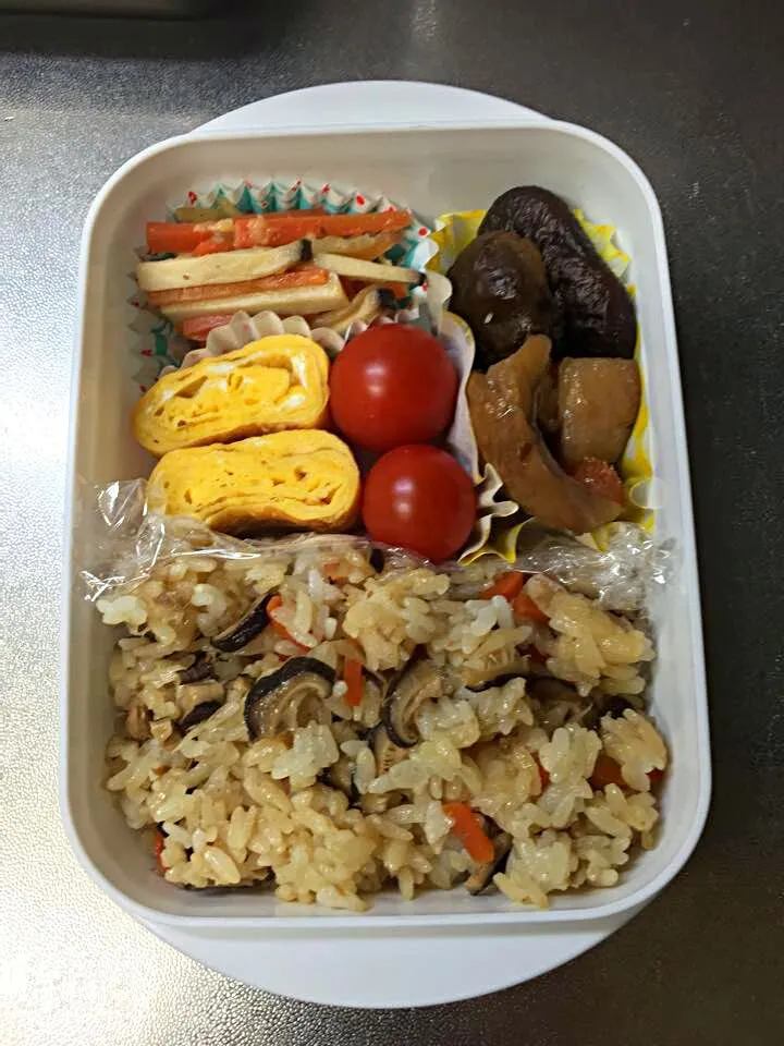 Snapdishの料理写真:簡単お弁当    12月24日|Keiko.Kさん