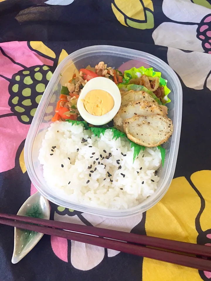 Thai gapao lunch|Kumigarさん