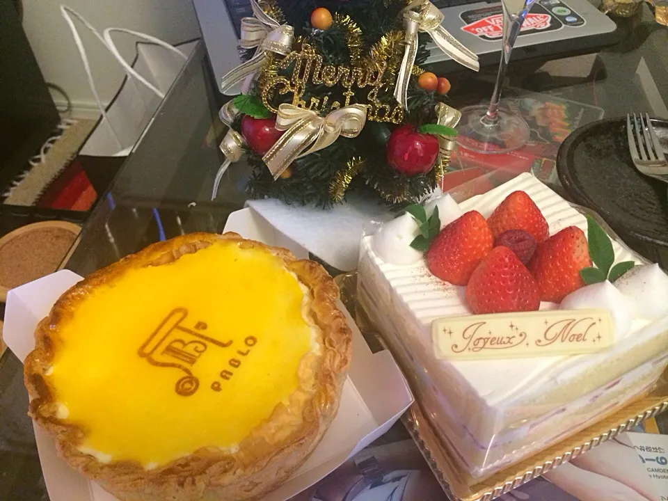 Cheesecake and Strawberry Shortcake|Kath Kanekoさん