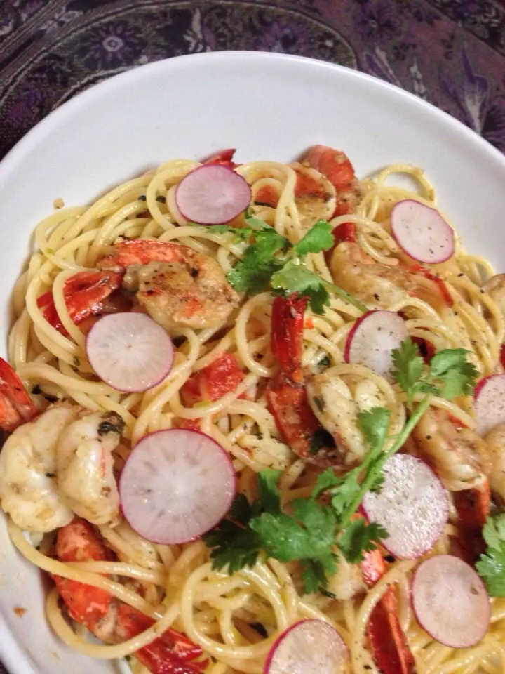 Spaghetti Aglio Olio with Prawns|Joha Hassanさん