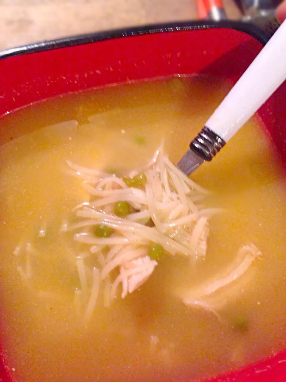 Chicken noodle soup|Elise Templetさん