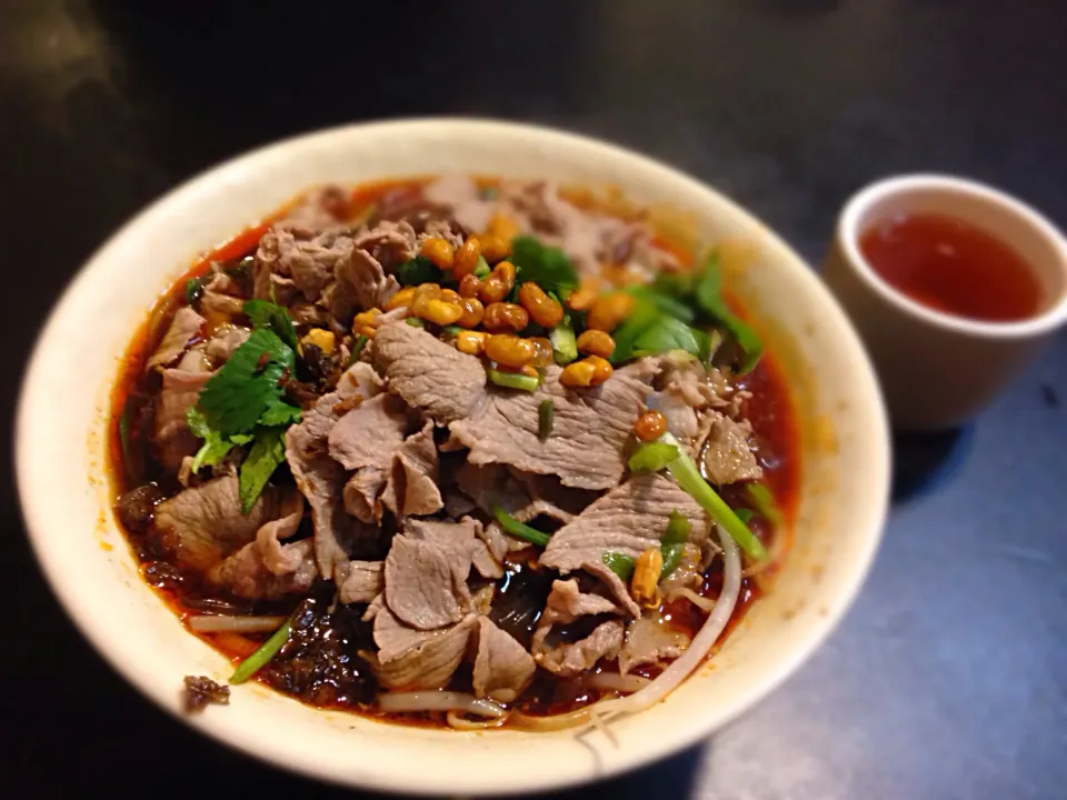 Spicy and sour lamp soup with vermicelli|Rin Nguyenさん