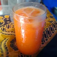 carrot and tomatoes juice|Ajeng Agustinar Comteさん