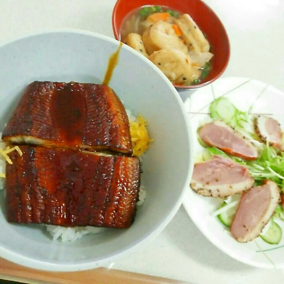 ひさびさに鰻丼たべてみた！|ジローだよさん