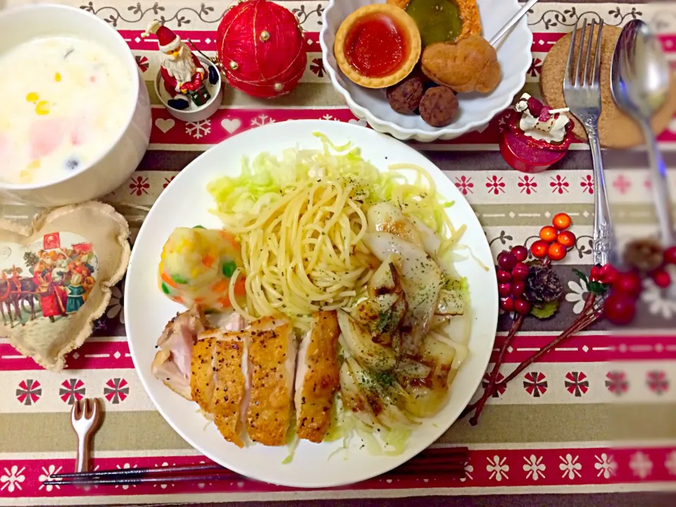クリスマスメニュー カリカリチキンソテー＊ポテトツリー＊バジルパスタ＊ミルクスープ＊デザート|みほ＊＊＊さん