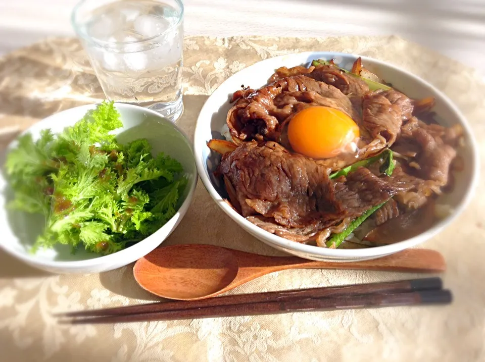 すき焼き牛丼|キャロットさん