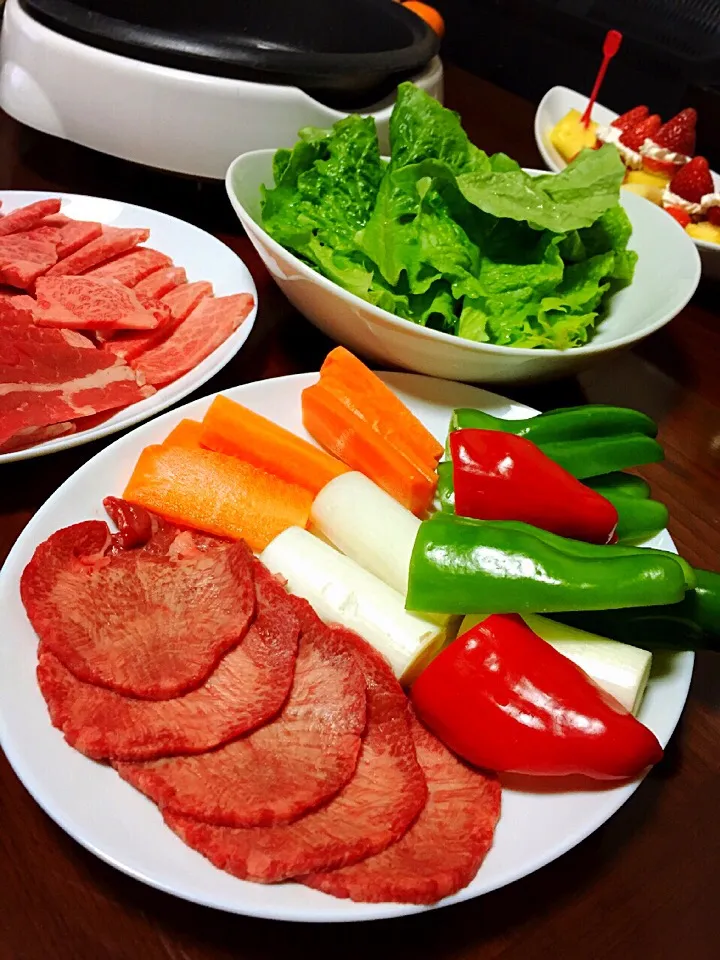 Snapdishの料理写真:Yakiniku at home|Laarni Nabongさん