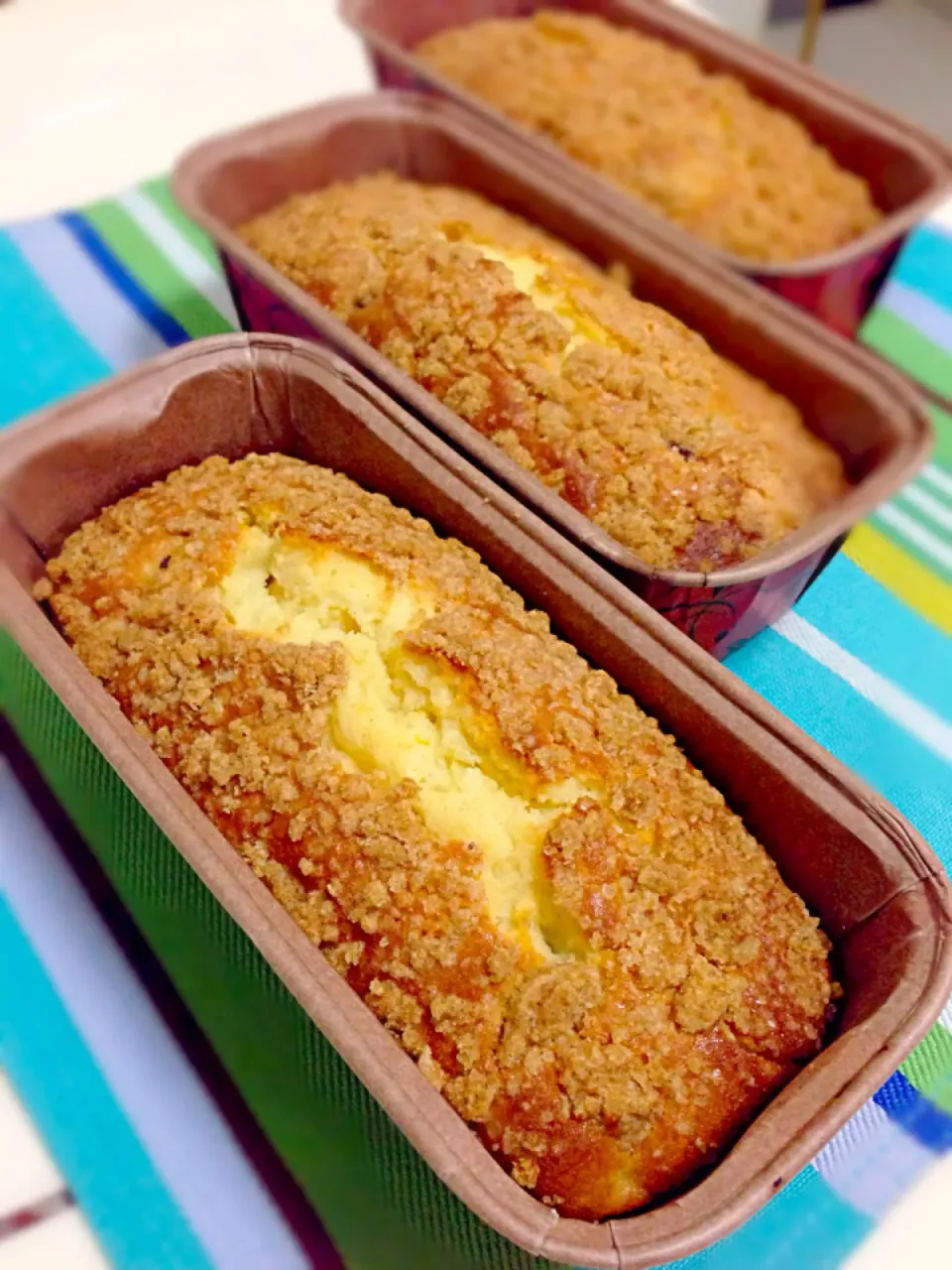 Last baking for Christmas - orange blueberry streusel cake|coxiella24さん