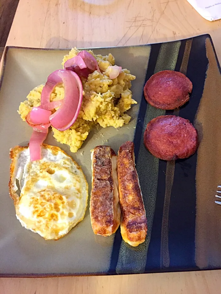 Dominican Breakfast|Dina Beeさん