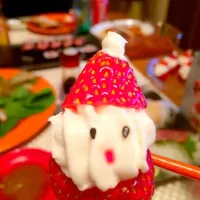 Snapdishの料理写真:strawberry santa|mommy louさん