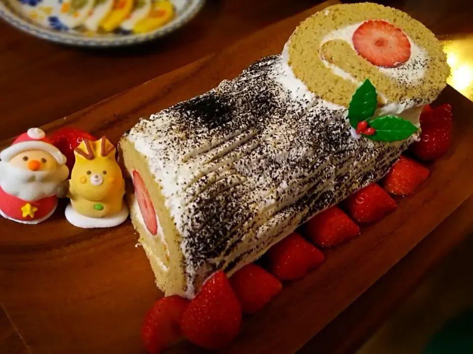 Snapdishの料理写真:ブッシュドノエル🎄|たかみーさん