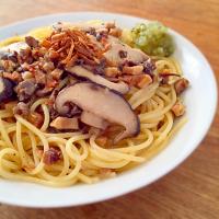 W椎茸とビーフの中華風スパゲッティ