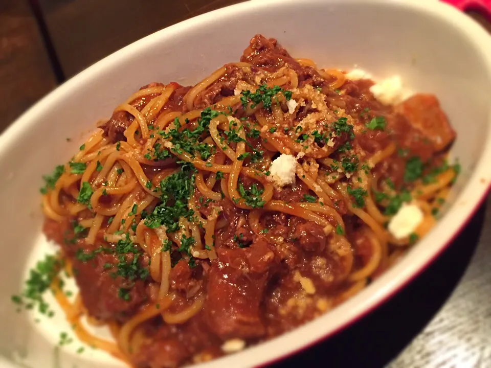 Fresh pasta w/ slow cooked beef|Samuel Naylorさん