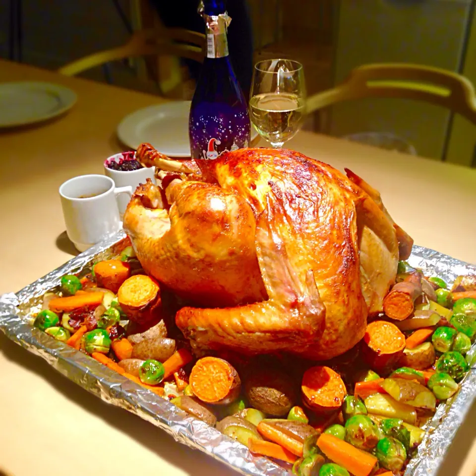 Snapdishの料理写真:Roasting turkey|Misstyさん