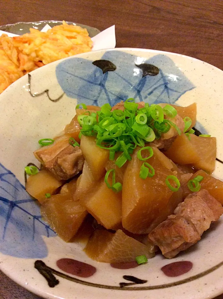 大根と豚バラ肉の煮物|ちょこりんさん