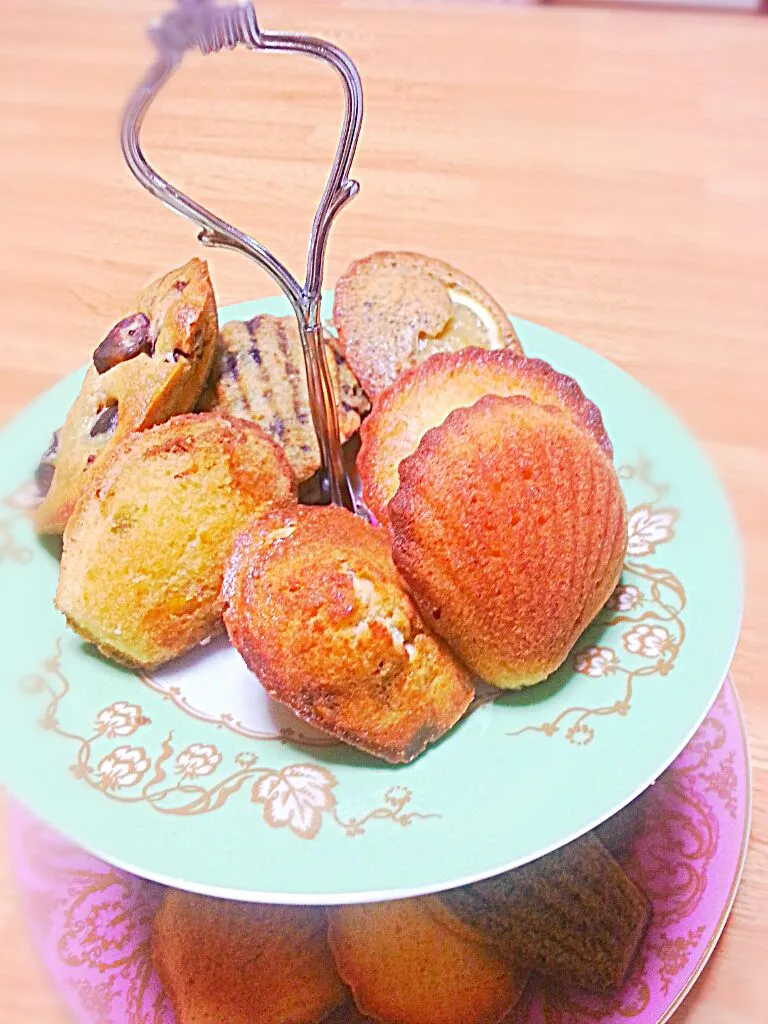 Snapdishの料理写真:Madeleine (plain, greentea chestnut, coffee nuts, lemon tea)|Alley Catさん