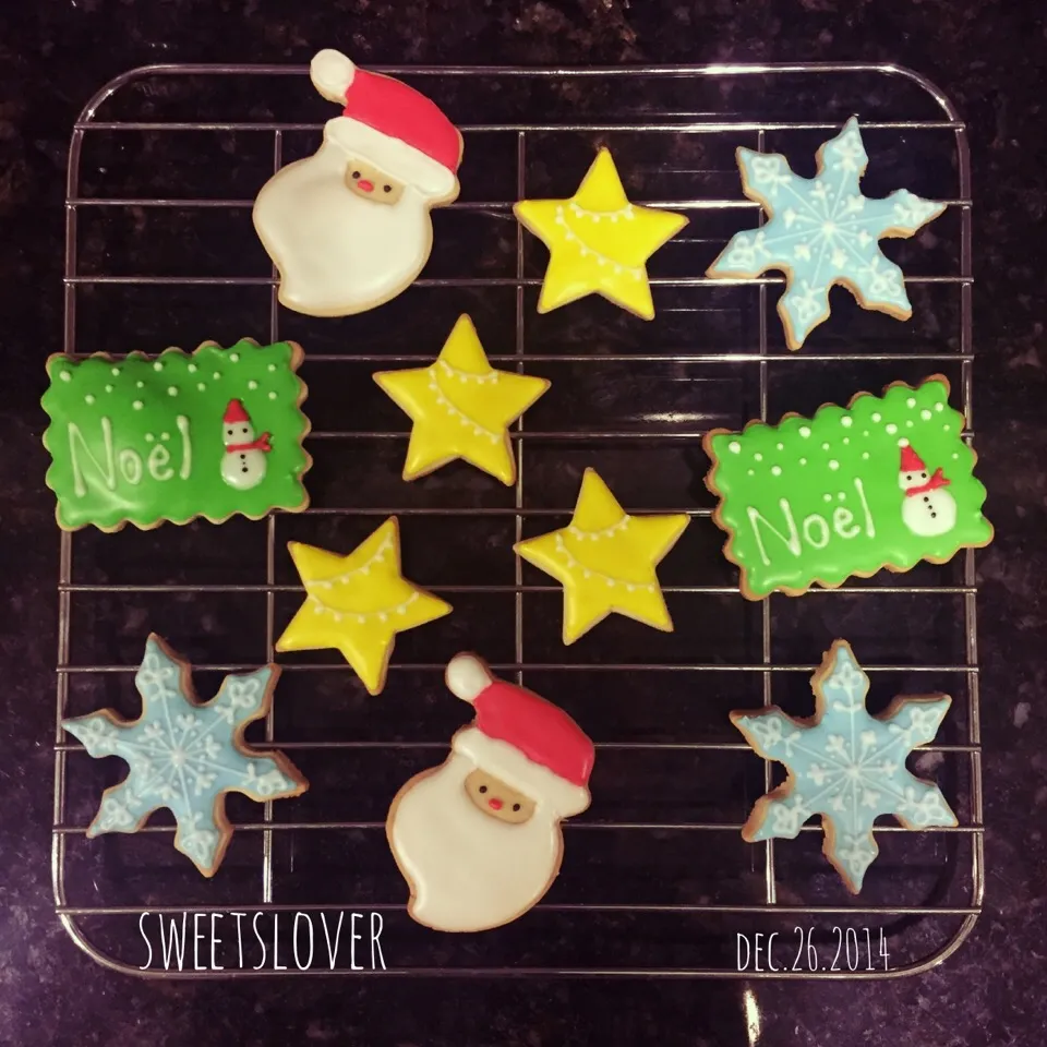 Icing cookies 🎄|くぅさんさん