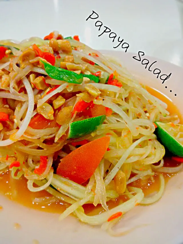 Thai Papaya Salad|Dec Cheahさん