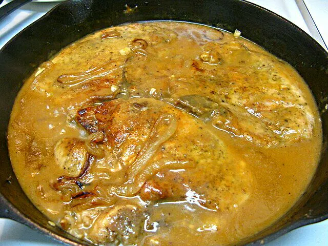 Smothered Pork Chops #Pork #Meat/Poultry #Main dish|Alisha GodsglamGirl Matthewsさん