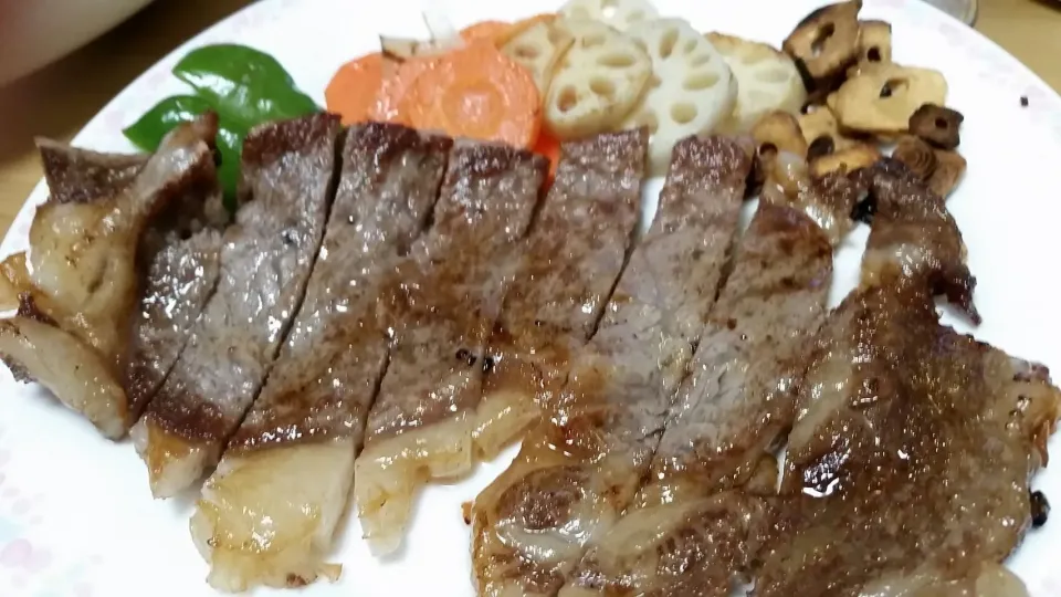 能登牛肉ステーキ|かつこ ともこさん