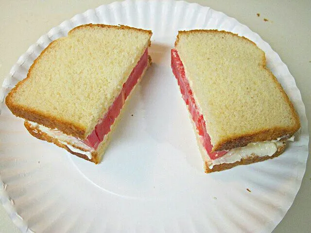 Southern Tomato #Sandwich #Bread #Vegetable Organic Tomato from Oakland Organic Farmer's Market 🍃 #Snack/Teatime #Lunch|Alisha GodsglamGirl Matthewsさん