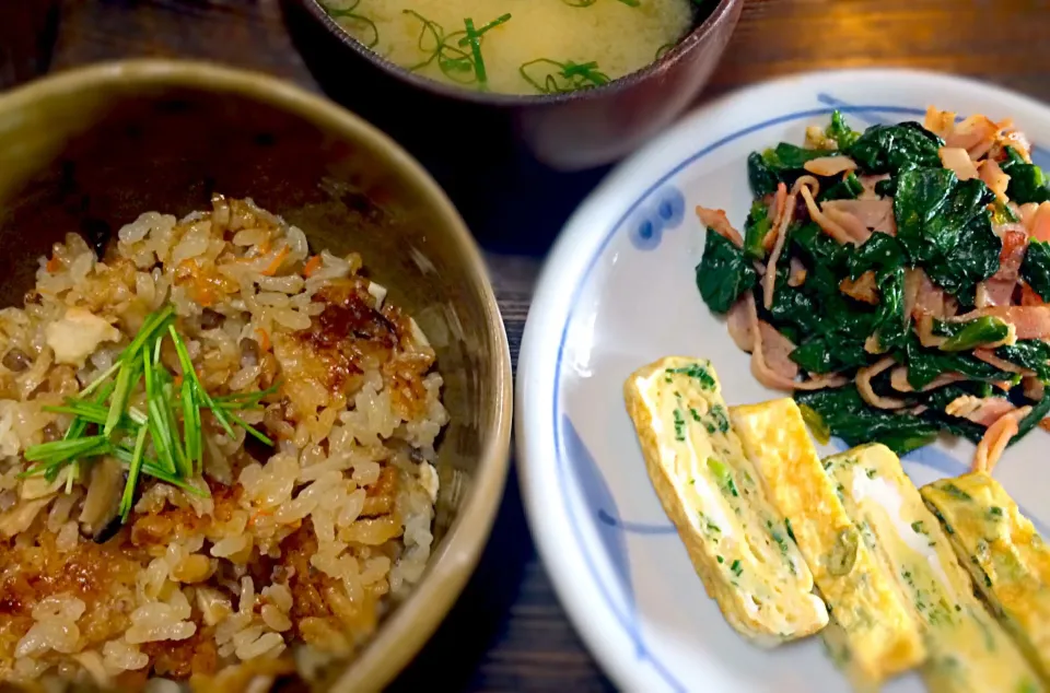 また昼  残り物かやくご飯定食|mottoさん