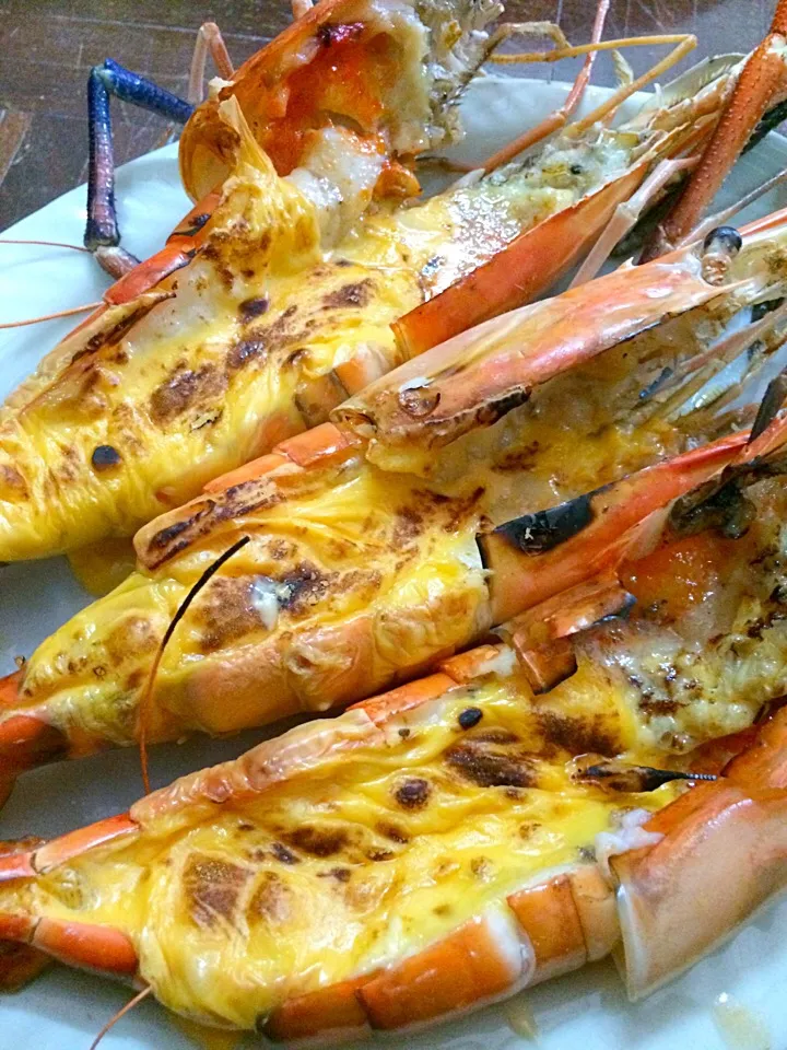 Bake sweet water prawn with smoke cheese and spicy mayo|thitiさん