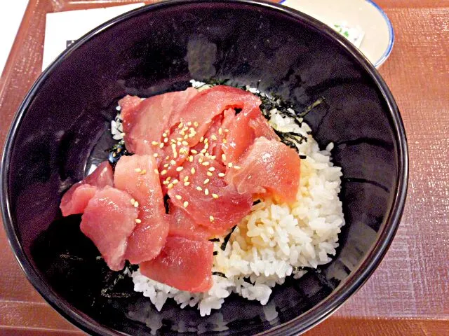 Snapdishの料理写真:鉄火丼 #tuna|amnesic computerさん