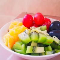 mixed fruits. healthy meal=)|ying kangさん