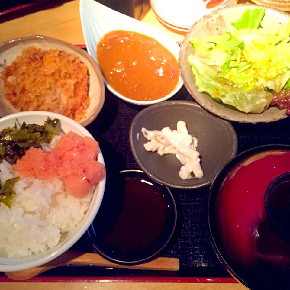 鶏メンチカツとミニカレー定食|yさん