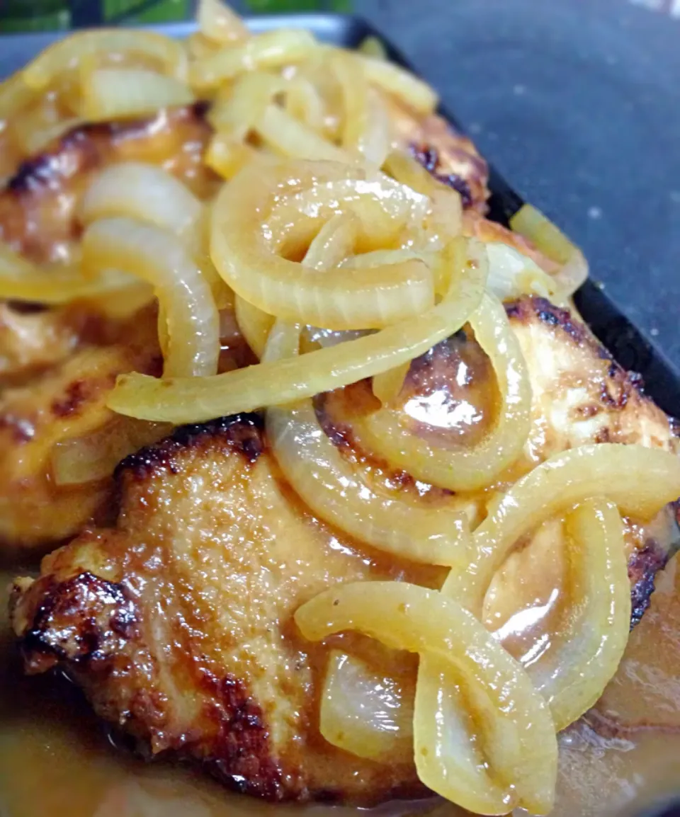 Pan fried pork loin with miso butter onion sauce|coxiella24さん