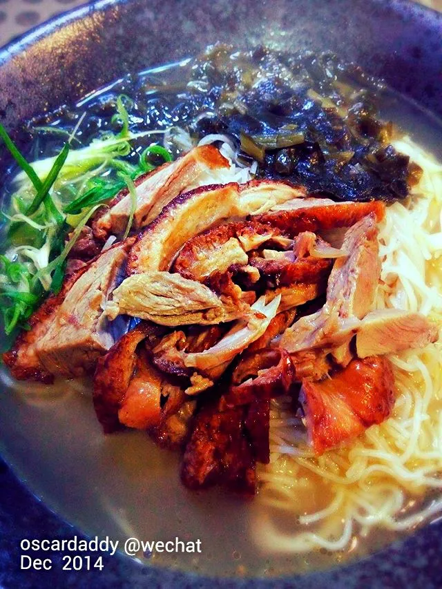 Snapdishの料理写真:Cantonese shredded roasted duck preserved vegetable (pickled carrot leaf) soup vermicelli.【雪菜火鴨絲湯米粉】; I am particularly love this dish, I eat this every week|Gavin Wong (香港の人々)さん