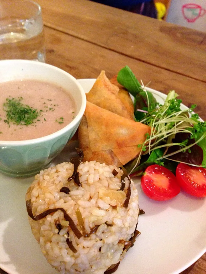 カフェご飯|まっきーさん