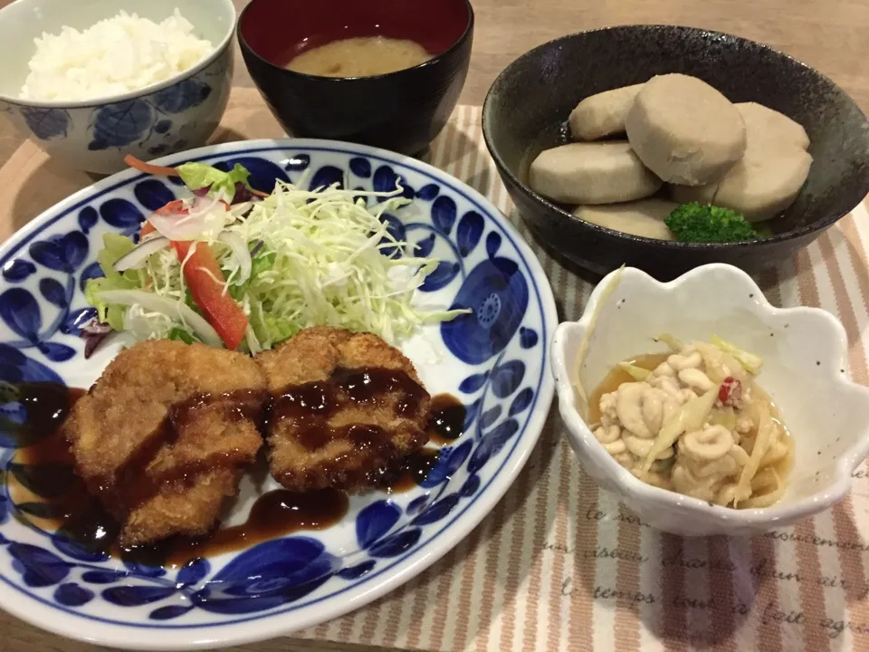 トンカツ・たち(スケソウダラ白子)醤油煮・京芋の煮物・舞茸の味噌汁|まーままさん