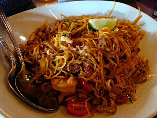 2014 Food Recap 🎭 ❤ 🎭 Summer #Dinner at PF Changs China Bistro in Baton Rouge Louisiana 😍 😍 Extra Spicy Singapore Street #Noodles #Main dish #Chinese cuisine|Alisha GodsglamGirl Matthewsさん