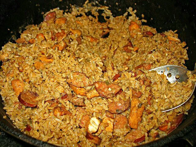 Snapdishの料理写真:My Mom's Making Spicy Jambalaya #Main dish #Lunch #Rice #Pork #Shrimp #Seafood 🌊 💟 Sunday #Dinner 🔥 😋 🔥|Alisha GodsglamGirl Matthewsさん