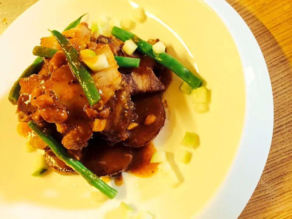 Kakuni pork belly with french beans & pickled apples|Rhythmiqueさん