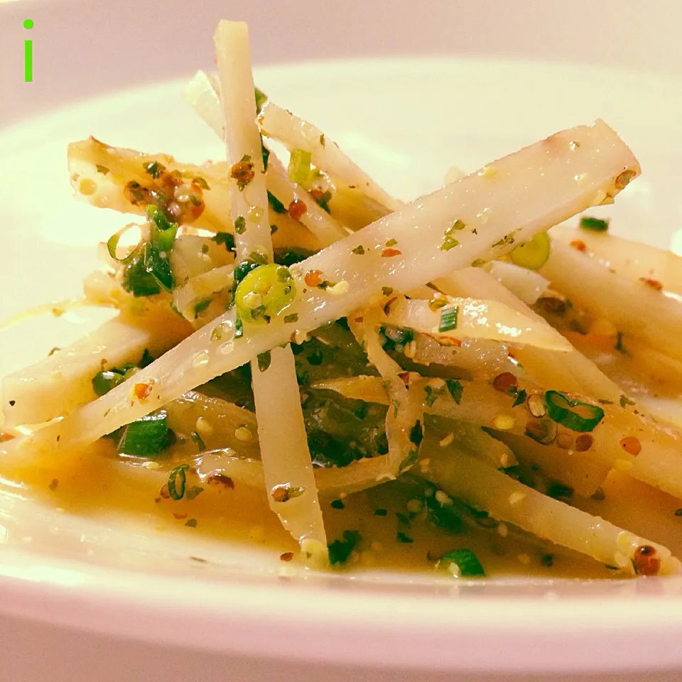 OMさんの料理 Honey mustard salad of burdock|izoomさん