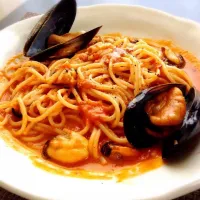 Snapdishの料理写真:Mussels tomato mascarpone pasta|imi243さん