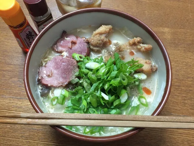 マルちゃん正麺、から揚げ豚骨ラーメン🍜❗️٩꒰ʘʚʘ๑꒱۶✨|サソリさん