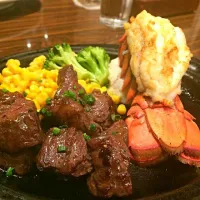 2014 Food Recap 🎭 ❤ 🎭 Surf and Turf at Red Lobster In Baton Rouge Louisiana 😍 Lobster #Seafood #Meat/Poultry #Beef #Steak  Broccoli and Corn #Vegetable #Side di