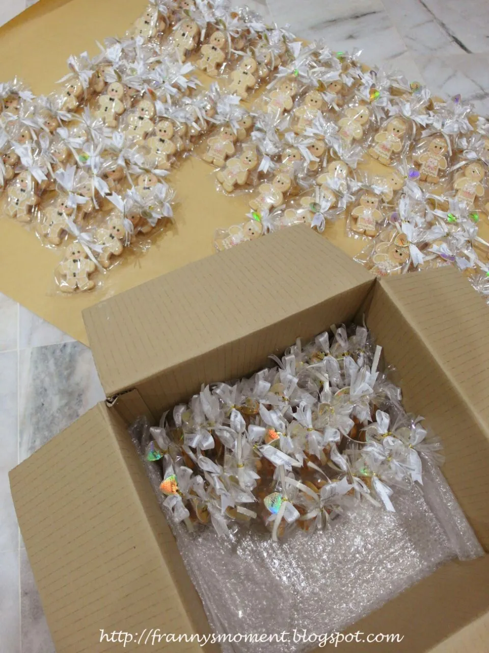 wedding icing cookies are packing now..|Frannyさん