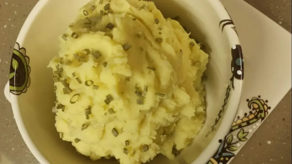 Mashed potatoes with chives  #potato #mashedpotatoes #chives #vegetable #comfortfood|Culinary Kissesさん