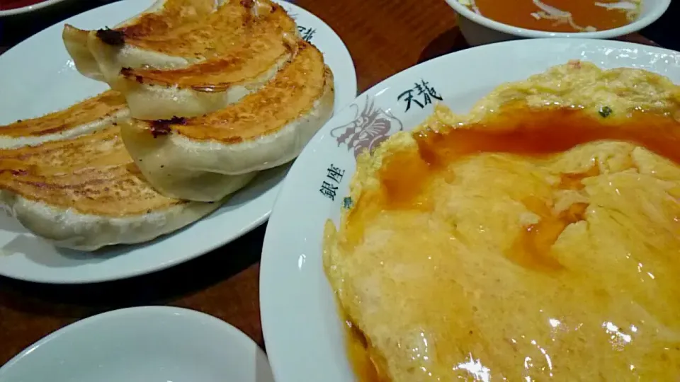 銀座天龍のおっきい餃子と天津丼|harumiさん