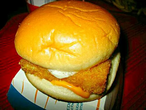 My #Breakfast/Brunch this Morning a Hot Filet O Fish with Extra Cheese and Tartar Sauce from McDonald's #Main dish #Fish #Seafood t #Sandwich #Snack/Teatime 😋 💯|Alisha GodsglamGirl Matthewsさん