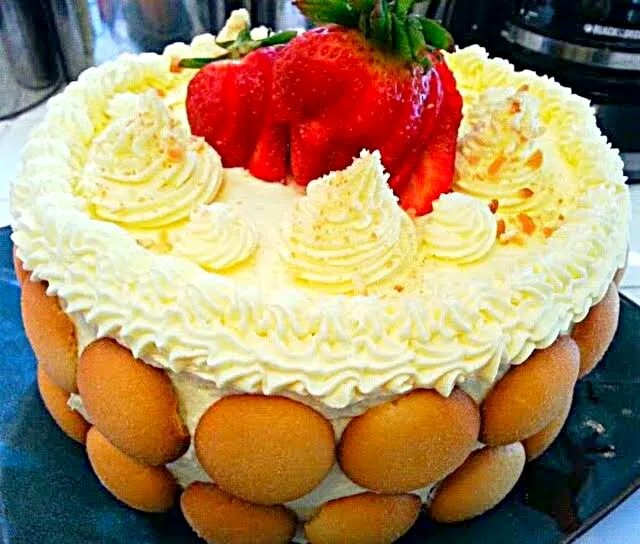 #Christmas 2014 #Dinner Banana 🍌 Pudding #Cake/Pie from Surreal Creations Bakery 🎂 #Dessert #Fruit #Cookies #Snack/Teatime 😋 💯 😋 So Delicious 😋 😋 😋|Alisha GodsglamGirl Matthewsさん