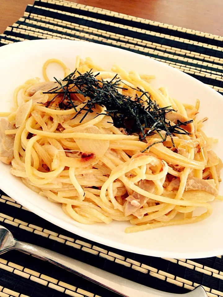 Snapdishの料理写真:ツナマヨの和風パスタ|TakaoNeさん